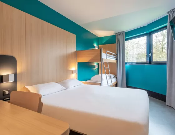 Hôtel B&B Cholet Sud