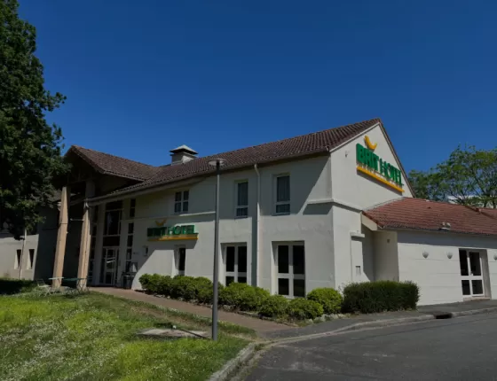 Brit Hôtel Essentiel - Cholet