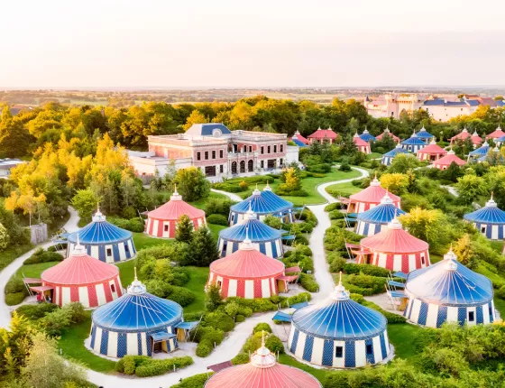 Les logeries de l'hôtel "Le Camp du Drap d'Or"