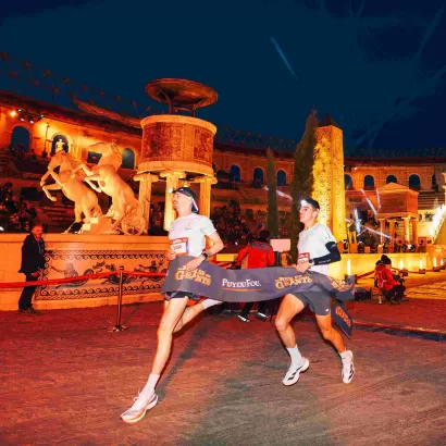 Arrivé des coureurs à la Foulée des Géants Puy du Fou