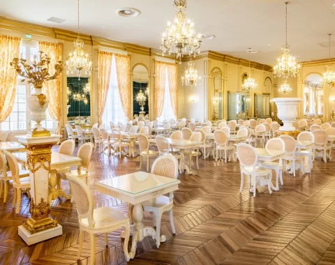 La Table des Ambassadeurs