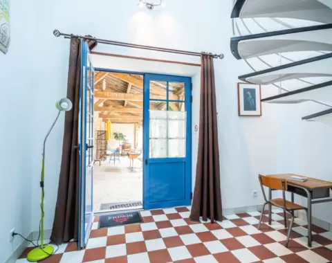 gîte 1 2 3 soleil pièce de vie