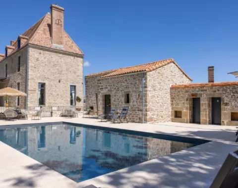 Gîte Domaine de la Haye, Piscine