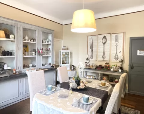 Salle pdj_La Chouannerie