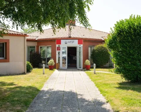Hotel_La Petite Auberge_Façade
