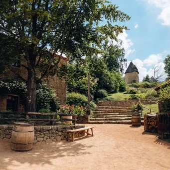Où se trouve le Puy du Fou ?
