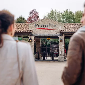 Entrée du parc le Puy du Fou et billetterie