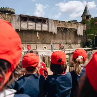 groupe jeunes ou scolaire Puy du Fou