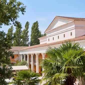Patio de “La Villa Gallo-Romaine” au Puy du Fou.