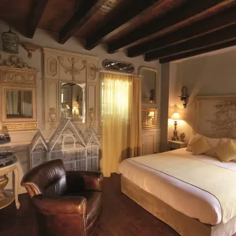 Chambre "le logis de Lescure" au Puy du Fou 