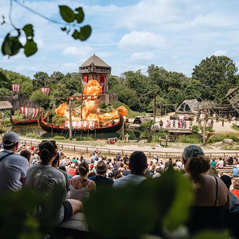 Triflamme au spectacle "Les Vikings" au Puy du Fou