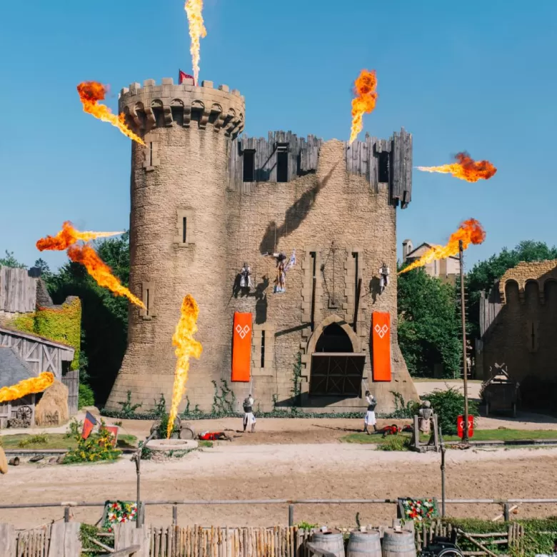 Spectacle "Secret de la Lance" au Puy du Fou