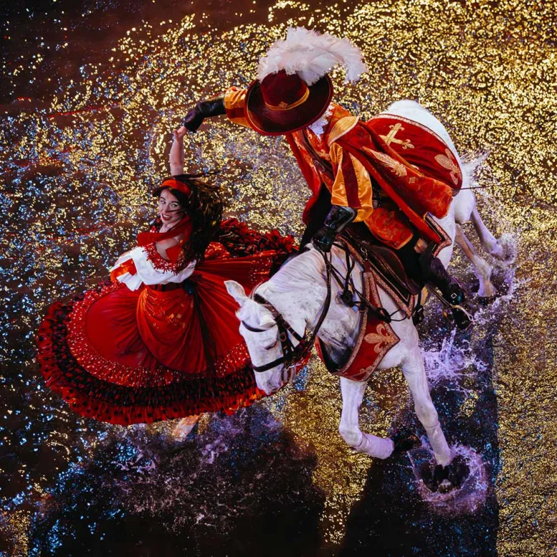 Serafina et Bouton d'Or dans Mousquetaire de Richelieu