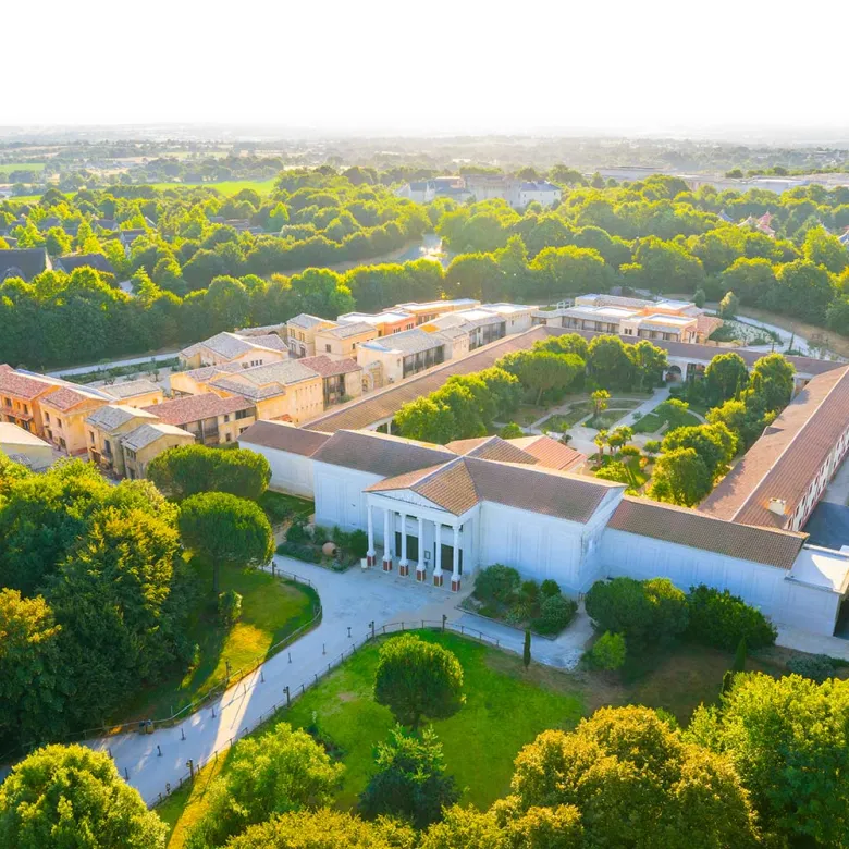 Hôtel "La Villa Gallo-Romaine" au Puy du Fou
