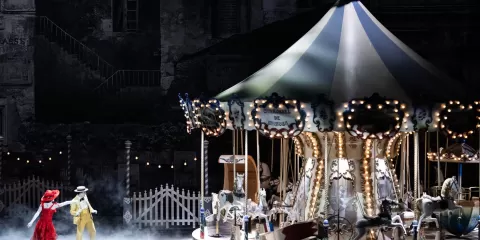 Manège du spectacle "Le Mime et l'Etoile"