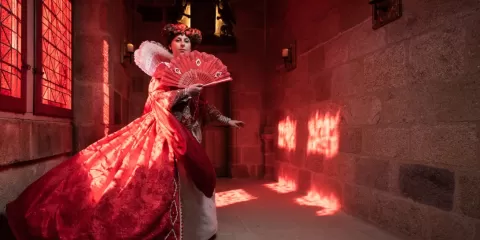 Madeleine du Puy du Fou, dame du château Renaissance.