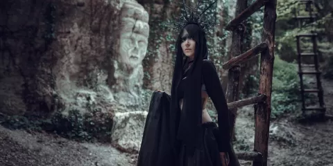Représentation d'une divinité celtique dans les bois