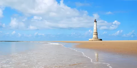 Phare d'une des plages de Royan