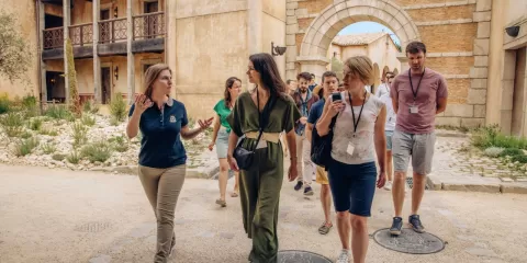 Eductour dans la rue Gallo-Romaine au Puy du Fou