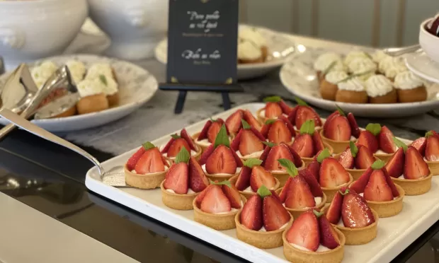 Buffet du restaurant la table des ambassadeurs